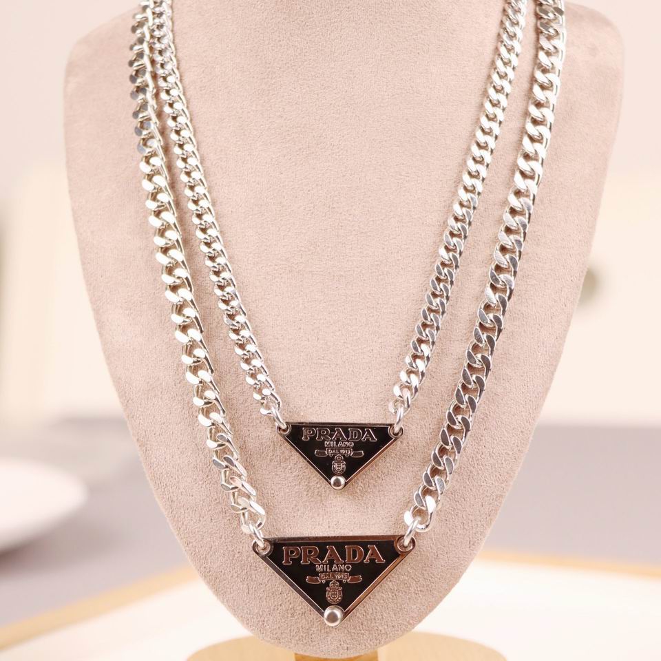 Prada necklace 04lyh06